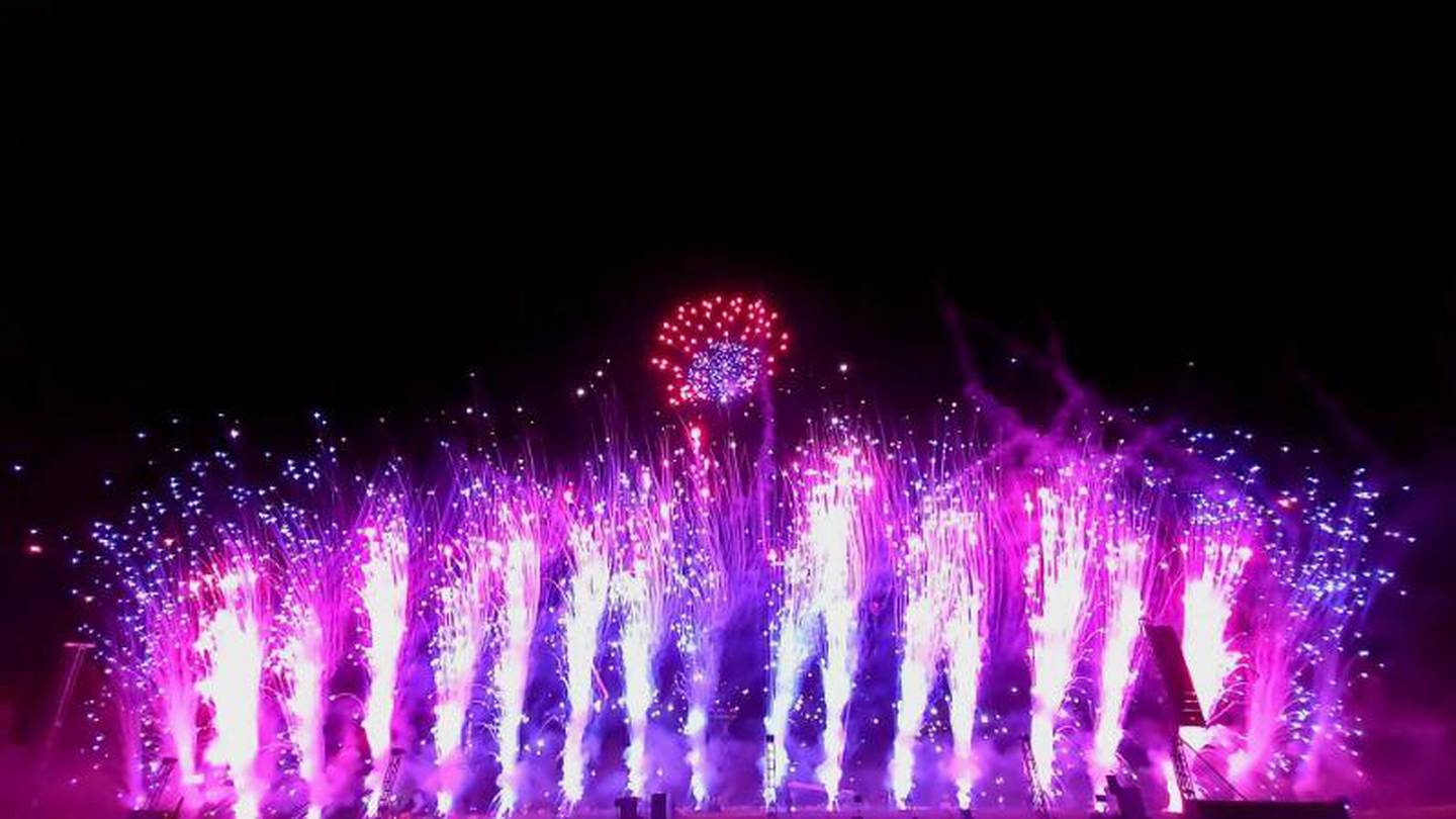 One of the winning fireworks displayed by John Mikrut of Princeton in the Star Wars premier national fireworks competition in Innsbruck, Mo.