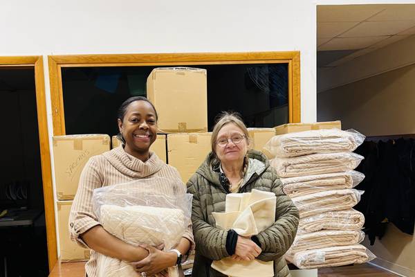 Oak Crest retirement community donates blankets to DeKalb overnight warming center 