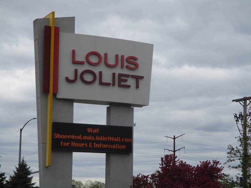The Louis Joliet Mall in Joliet is being put up for auction with bids starting at $5 million on May 15. May 2, 2023.