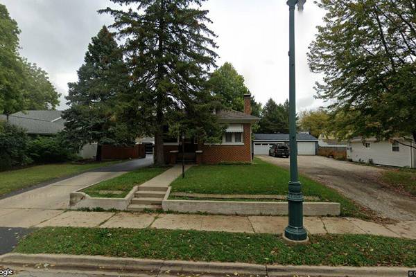 Single-family home sells for $318,000 in Joliet