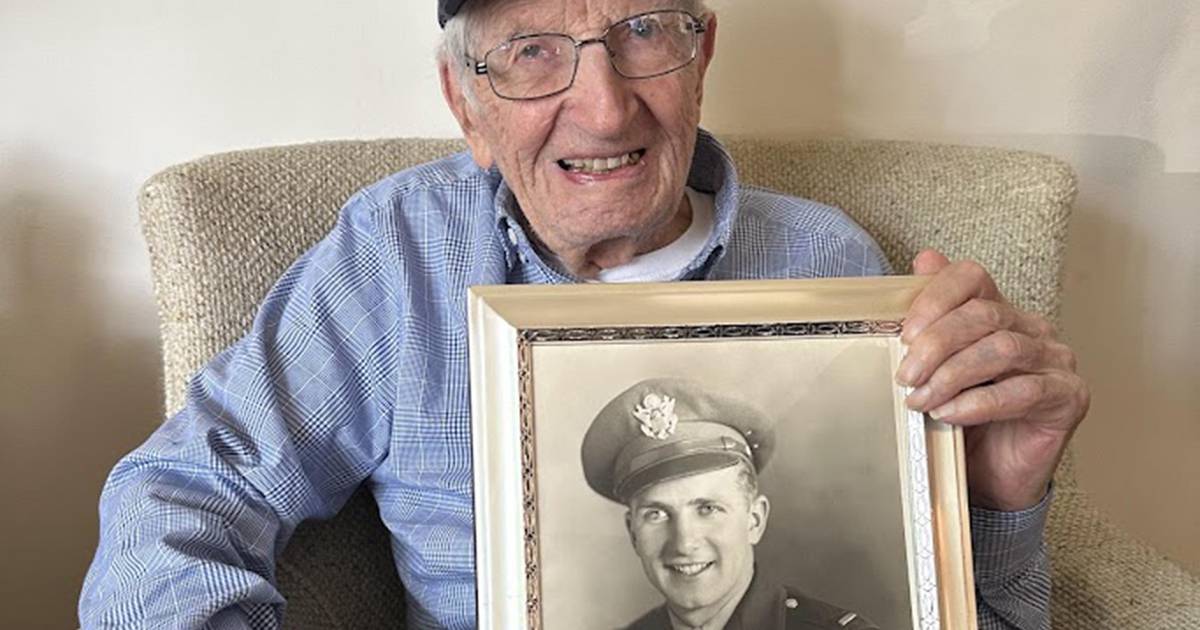 ‘Lived history in color’: WWII hero, D-Day pilot from Fox River Grove, 105, inspires local vets to help