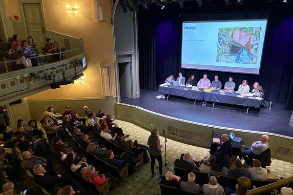 Woodstock neighbors fill Opera House to oppose gravel pit expansion – and drama ensues
