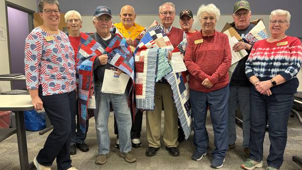 Five veterans receive Quilts of Valor at Ottawa ceremony