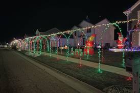 Ottawa, Streator homes light up neighborhoods