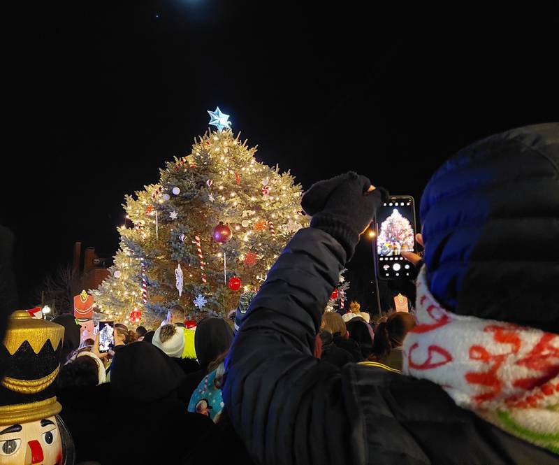 The Christmas tree is lit Friday, Nov. 24, 2023, at the Jordan block during the Festival of Lights in Ottawa.