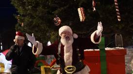 Santa Claus arrives in Kankakee