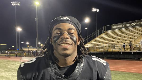 Unbeaten Fenwick, led by Jamen Williams’ 3 TD passes, drops Joliet Catholic to 0-3