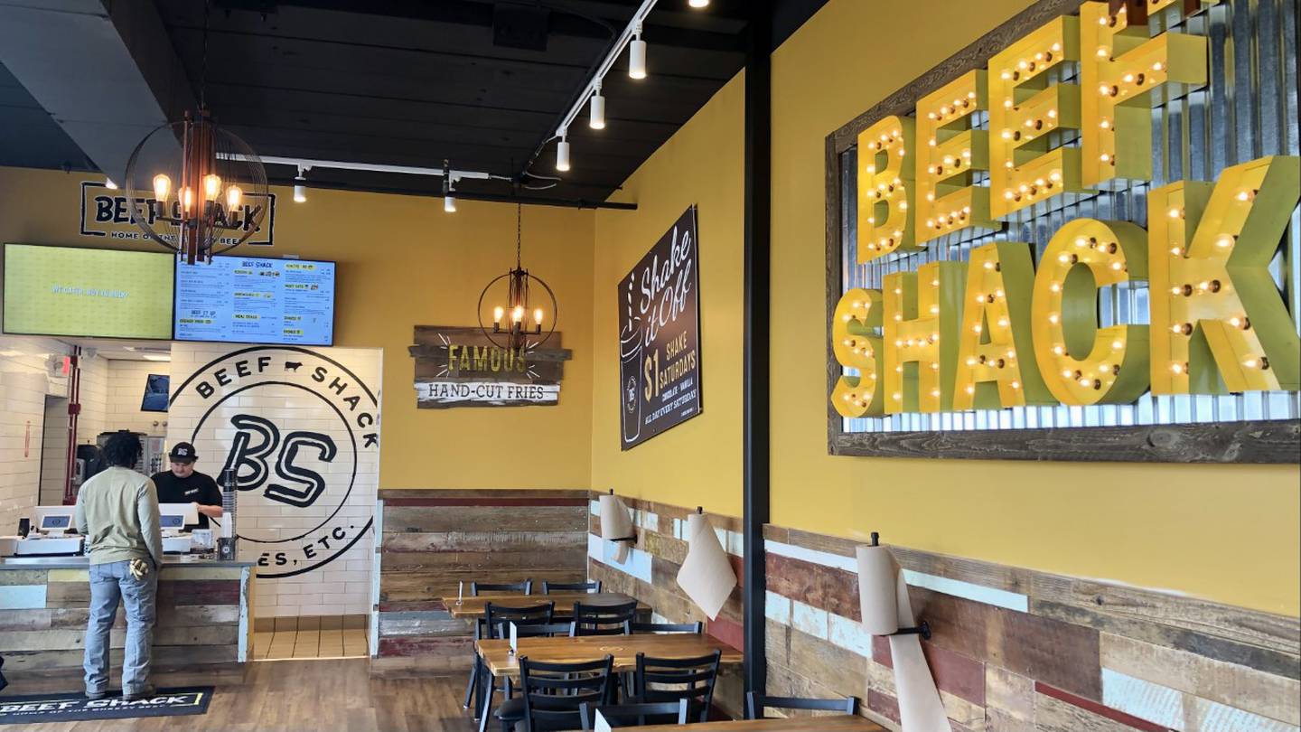 Beef Shack opened their new location Tuesday April 25, 2023 at 2015 W. Main St. in St. Charles.