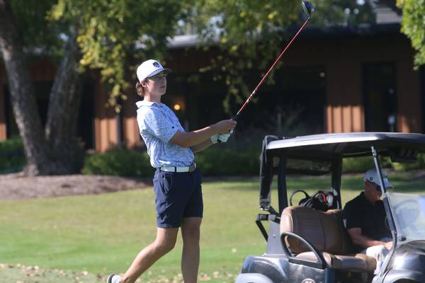 Burlington Central’s Tyler Samaan wins Pirate Invitational with late spark