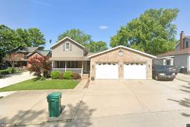 Single-family home built in 1875 sells for $190,000 in Marseilles