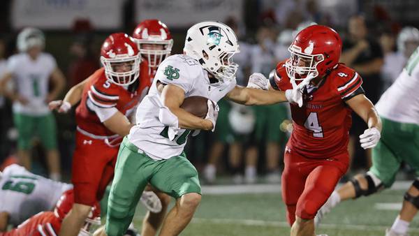 Suburban Life football notebook: Junior D-ends John Breton, Tommy Riordan big part of Hinsdale Central’s rise