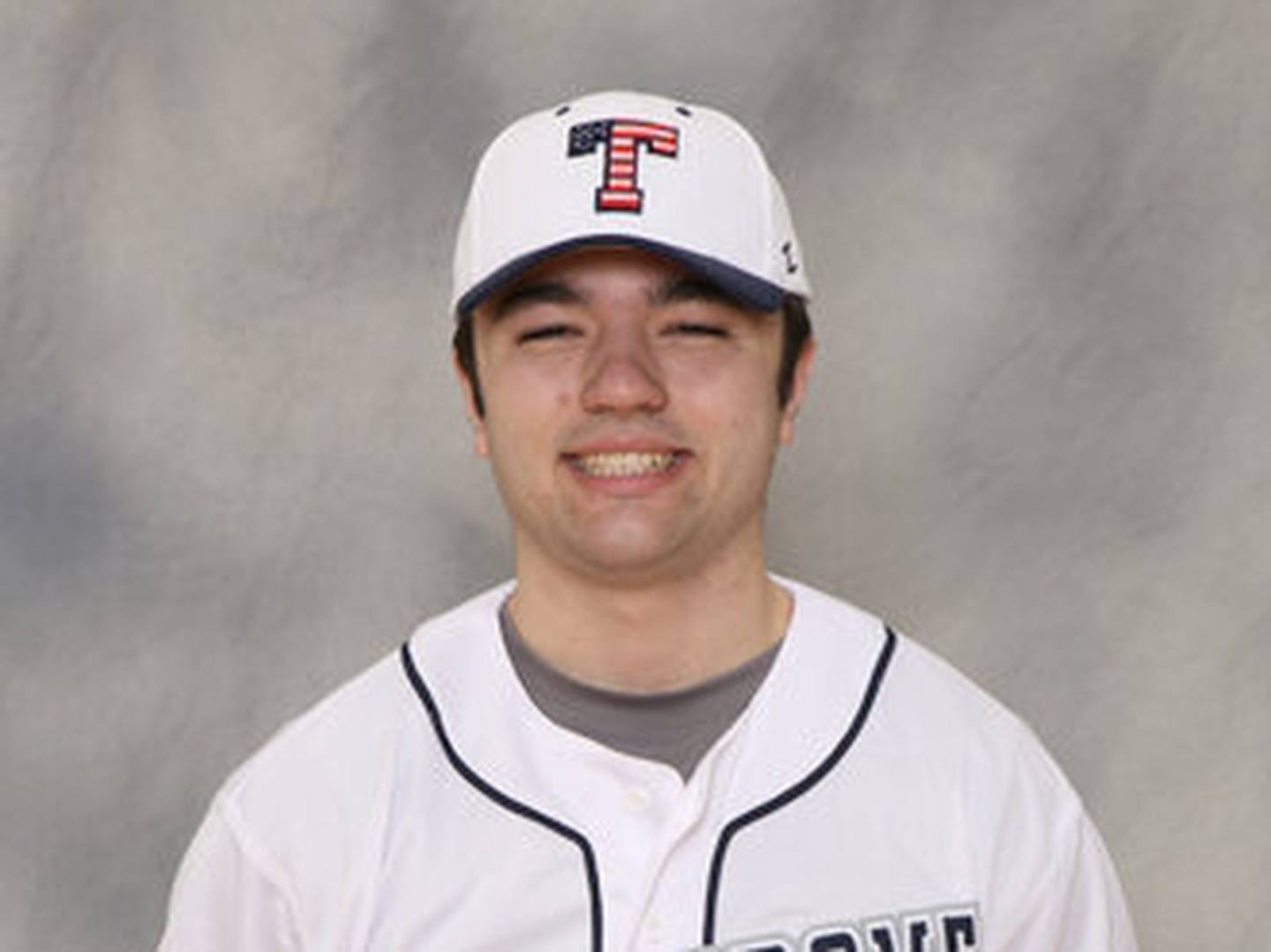 Cary-Grove's Vinnie Lutz