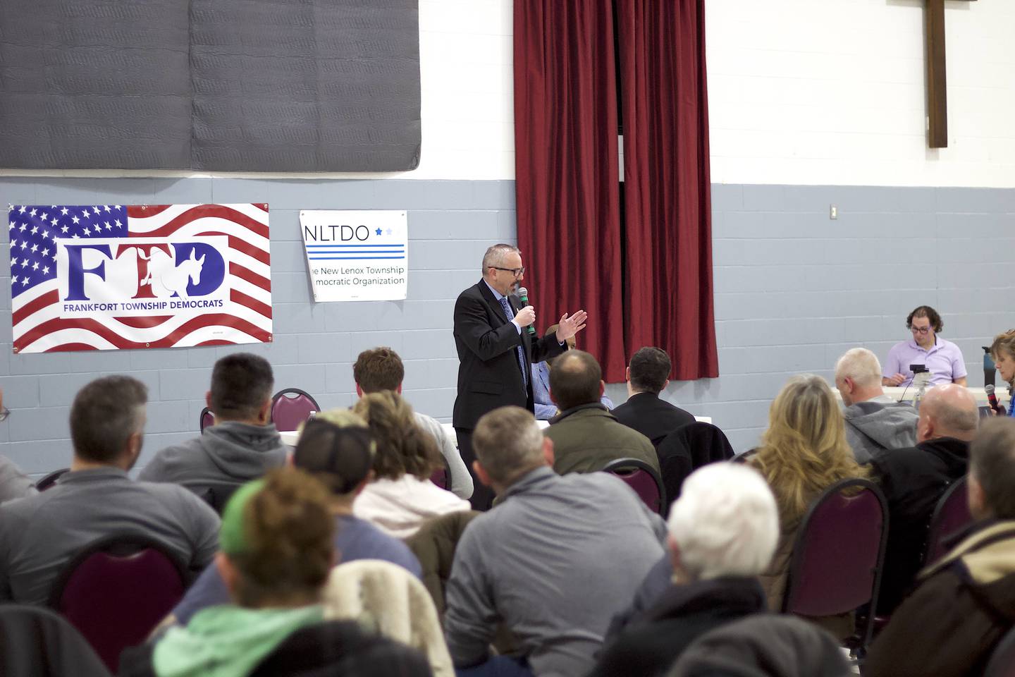 Will County Undersheriff Dan Jungles speaking to the audience on Wednesday, Jan. 28, 2025 at the community center at St. John's United Church of Christ in Mokena.