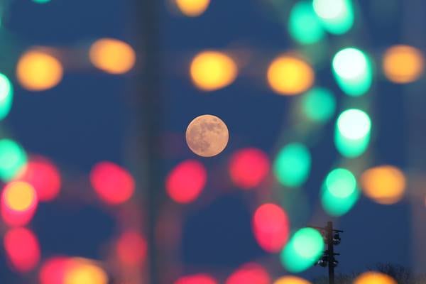 Registration for Light Up Wheaton decorating contest ends Dec. 11