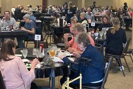 Faranda’s donates more than $4K to DeKalb-area service agencies