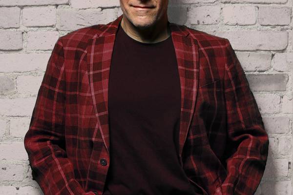 Acclaimed pianist Jim Brickman to bring holiday show to Egyptian Theatre