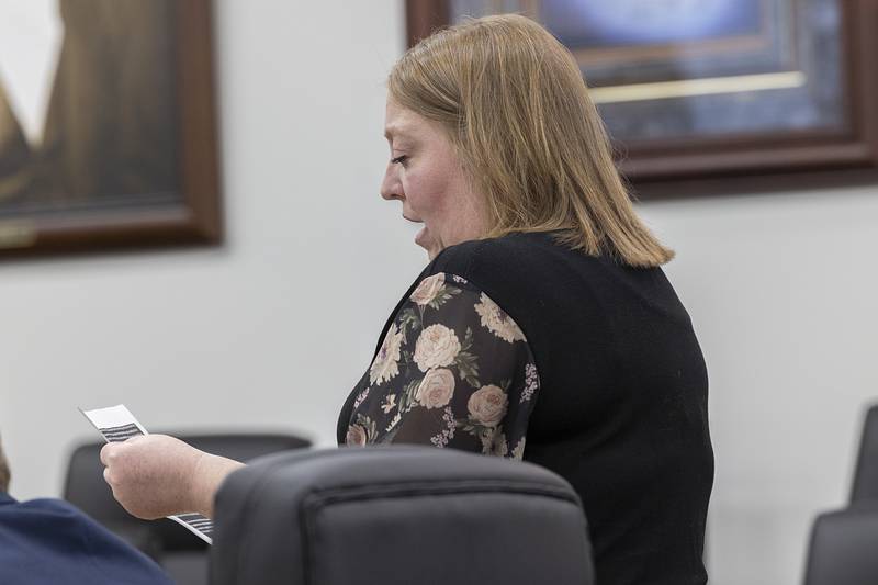 Kristin Kisich reads a statement in Lee County Court on Wednesday, Feb. 4, 2026. Kisich pleaded guilty to leaving the scene of a motor vehicle accident that led to the death of Patrick Yocum.