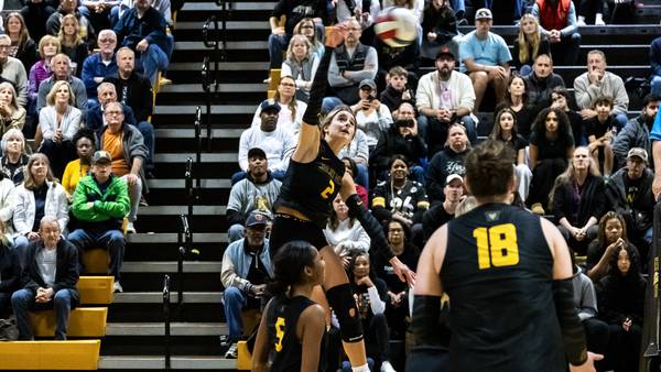 Joliet West, Lockport advance with wins, will meet Thursday for sectional championship