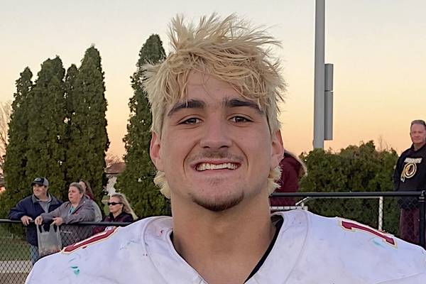 Morris grinds out 4A quarterfinal win over Geneseo, will take on Montini in semifinals