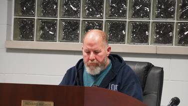 Hillcrest village president Rhoads resigns, Potter voted president pro tempore