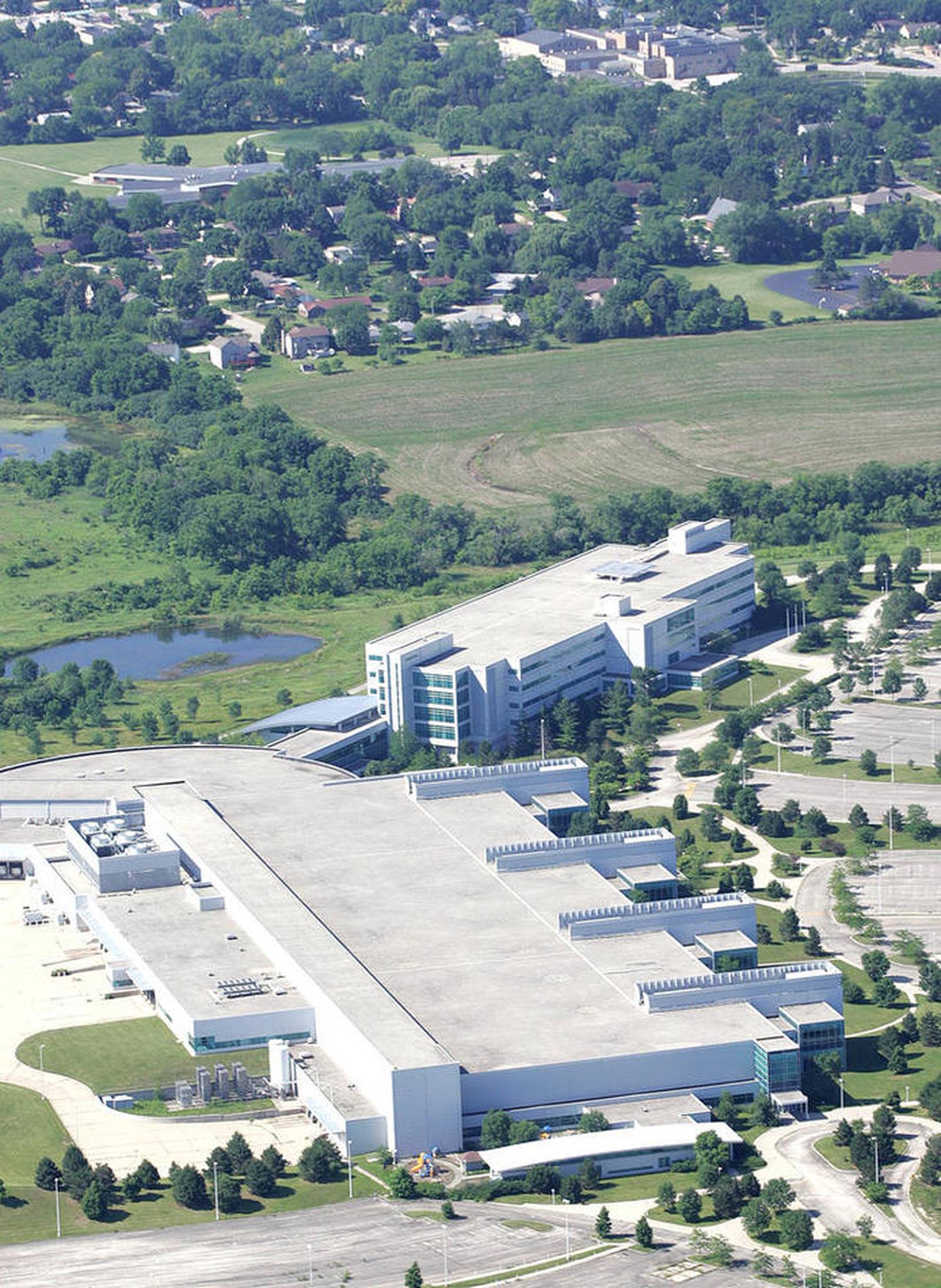 Company plans to make smartphones at former Motorola campus in Harvard