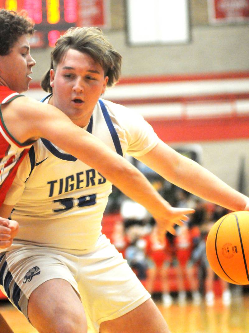 La Salle-Peru's Mikey Hartman defends Princeton's Jordan Reinhardt on Friday, Nov. 29, 2024, at Kingman Gym.
