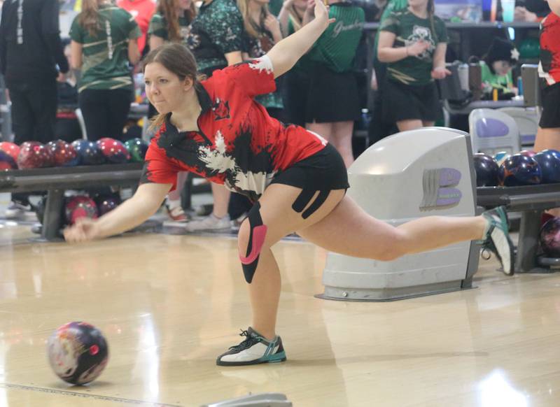 Hall's Ava Diaz bowls during the IHSA girls bowling Regional meet on Friday, Feb. 6, 2026 at the Illinois Valley Super Bowl in Peru.