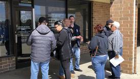 Don’t panic about REAL ID deadline, Illinois Secretary of State says