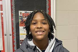 Defense powers Bolingbrook girls to win over Romeoville in SPC opener