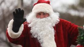 Joliet sends off Santa despite soggy weather