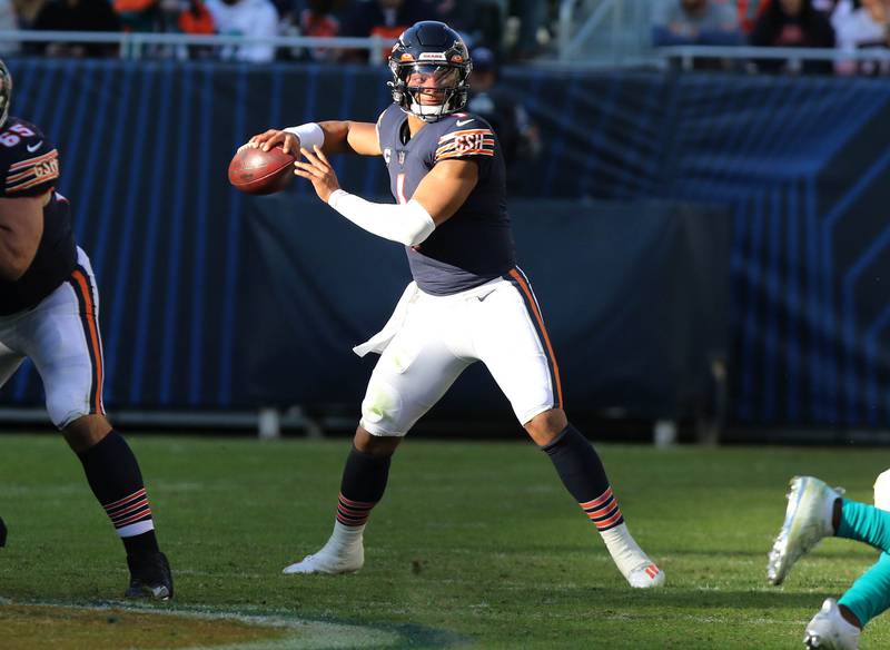 Chicago Bears quarterback Justin Fields looks for a receiver during their game against Miami Sunday, Nov. 6, 2022, at Soldier Field in Chicago.