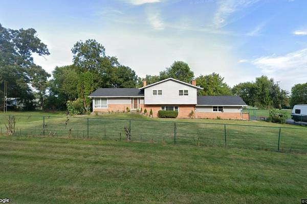 Single-family home sells for $400,000 in McHenry