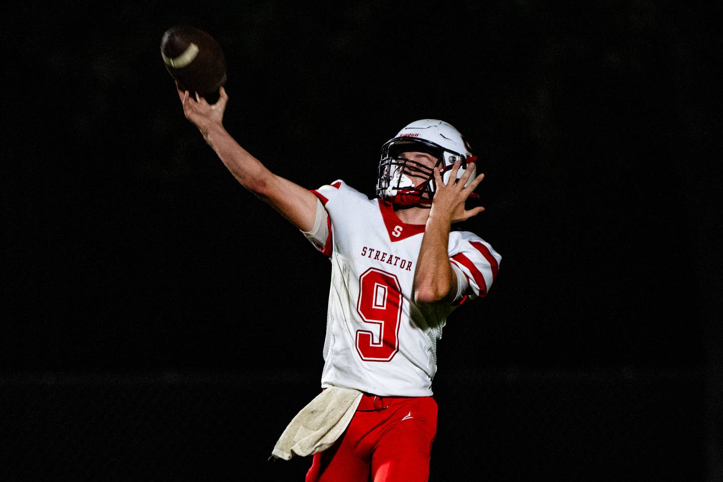 Streator's Sam Lerette throws a pass during a game against Wimington on Friday Oct. 10, 2025 at Wilmington High School