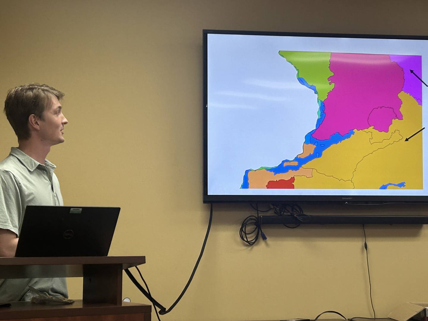 Grant Fessler, a botanist with the Chicago Botanic Garden’s Plants of Concern, spoke to the Whiteside County Natural Area Guardians on Thursday, June 12.