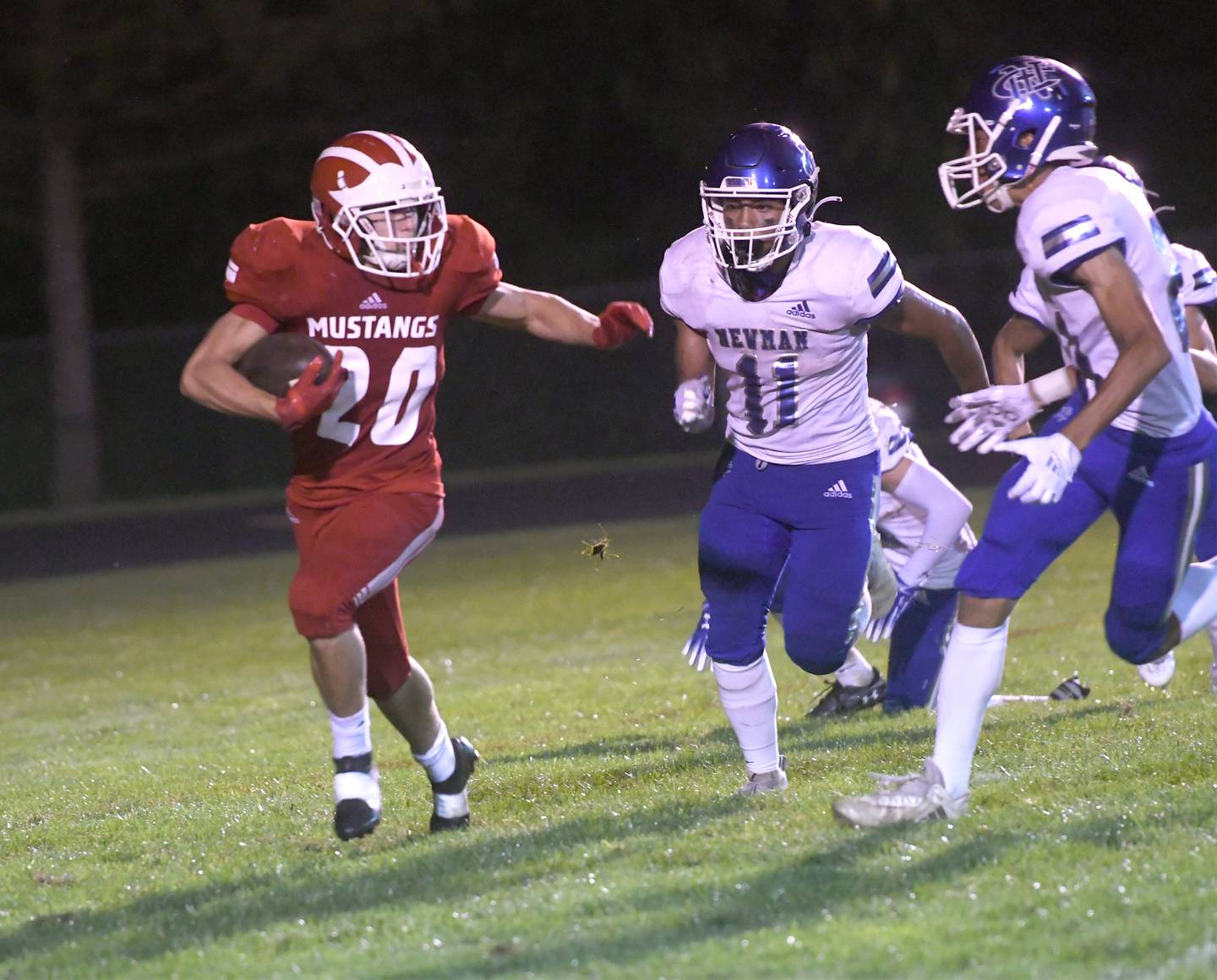 Morrison's Brady Anderson tries to avoid Newman's Gabe Padilla during second half action on Friday, Aug. 26, 2022 in Morrison.