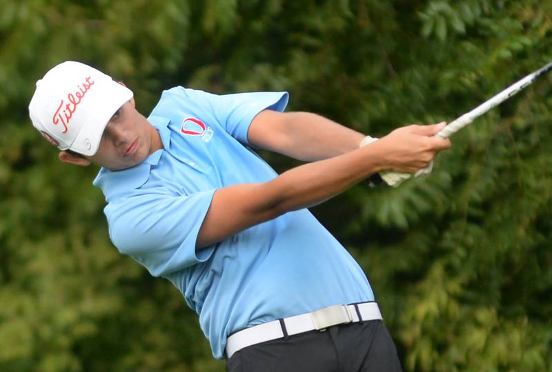 Oregon's Nole Campos hits a drive on Wednesday, Sept. 3, 2025 during a match with Rochelle at Silver Ridge Golf Course.
