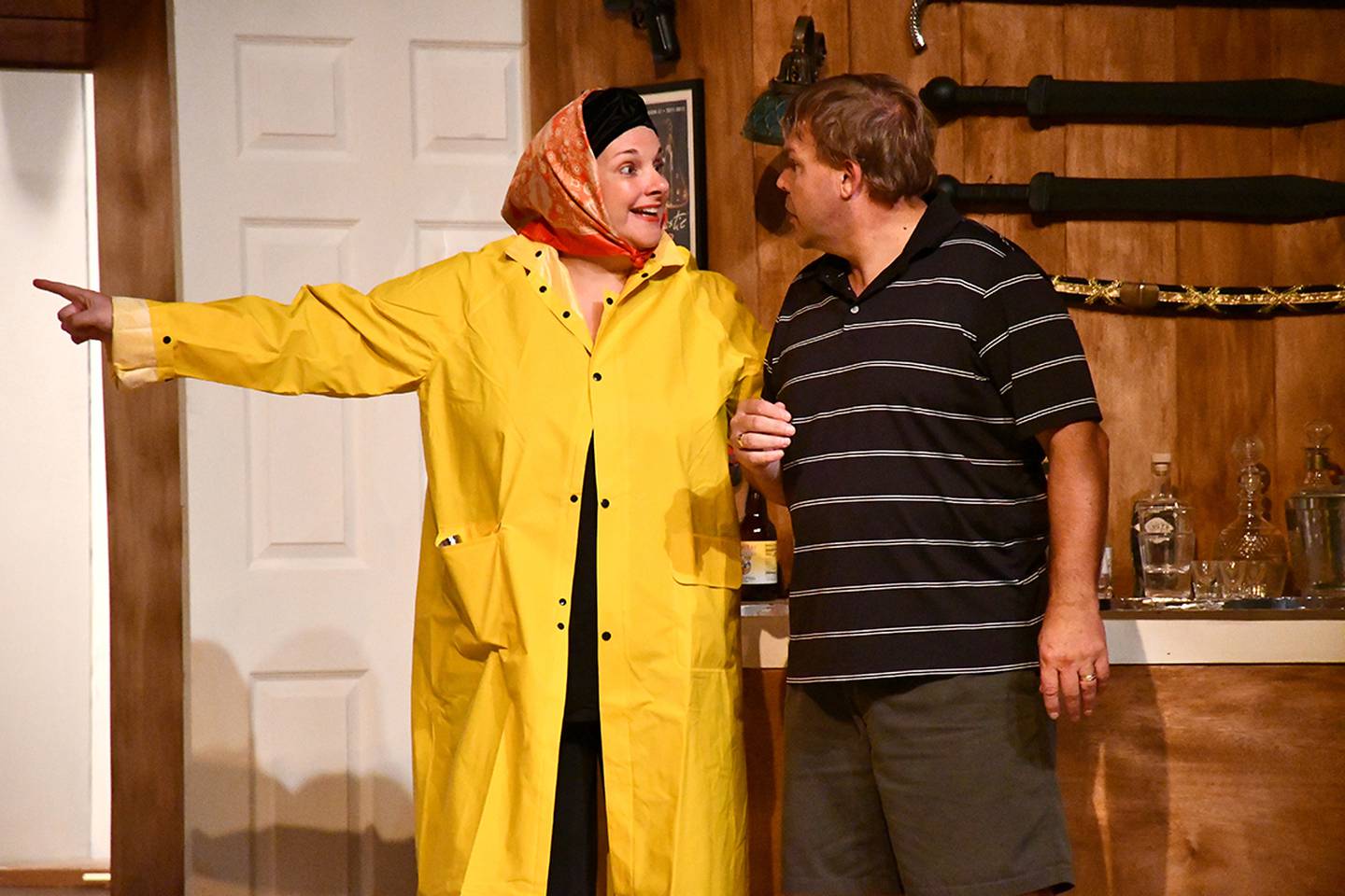 Helga ten Dorp (Sheri Warren) and Sidney Bruhl (Jeff Harding) in "Deathtrap."
