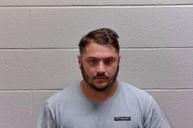 Ex-deputy for La Salle County charged with child sexual abuse images