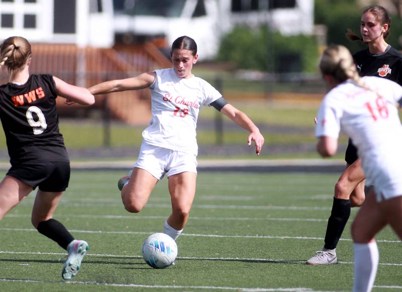 St. Charles East's Georggia Desario kicks the ball during a game against Wheaton Warrenville South on Friday, May 16, 2025 in Wheaton.