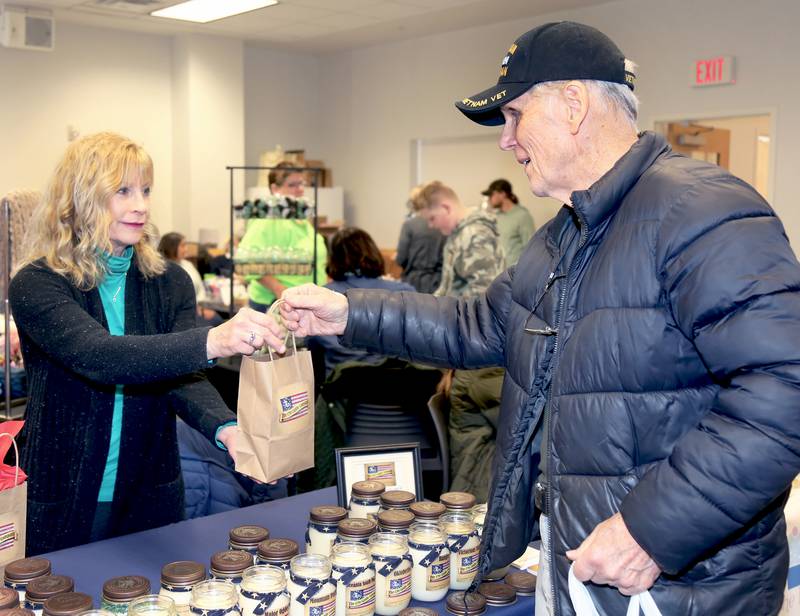 Photos Sugar Grove Wintermarket Shaw Local