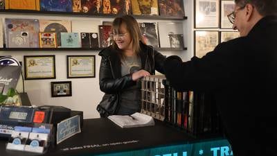 Unique boutiques make downtown Joliet a shopping destination 