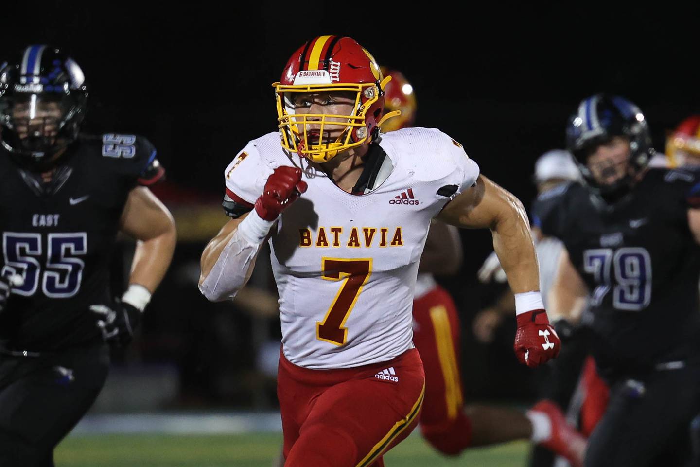 Batavia’s Tyler Jansey looks to make a play against Lincoln-Way East. Friday, Sept. 2, 2022, in Frankfort.