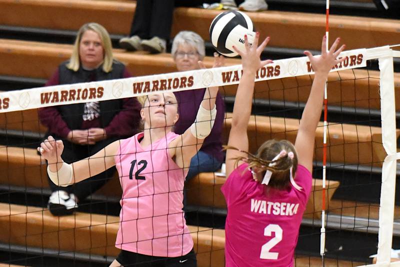 Cissna Park's Josie Neukomm, left, meets Watseka's Christa Holohan at the net during a game at Watseka Tuesday, Oct. 21, 2025.