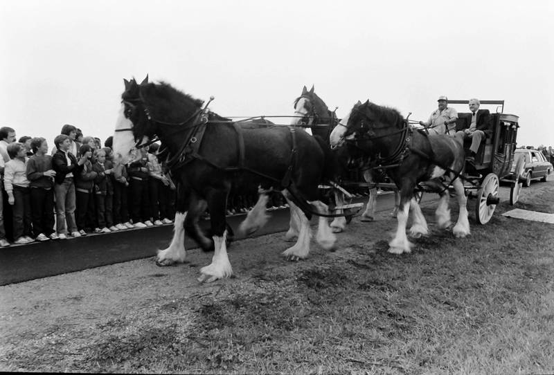 Former Illinois Gov. Jim Thompson, arrives on stagecoach on Friday, Oct. 18, 1985 in Mendota. The ceremony commemorated the opening of Interstate I-39 between Mendota and Rochelle.