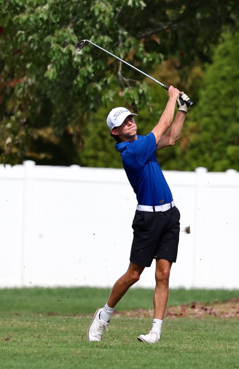 Princeton's Stihl Brokaw watches his shot during the Three Rivers Conference Tournament on Tuesday, Sept. 23, 2025 at Chapel Hill Golf Course in Princeton.