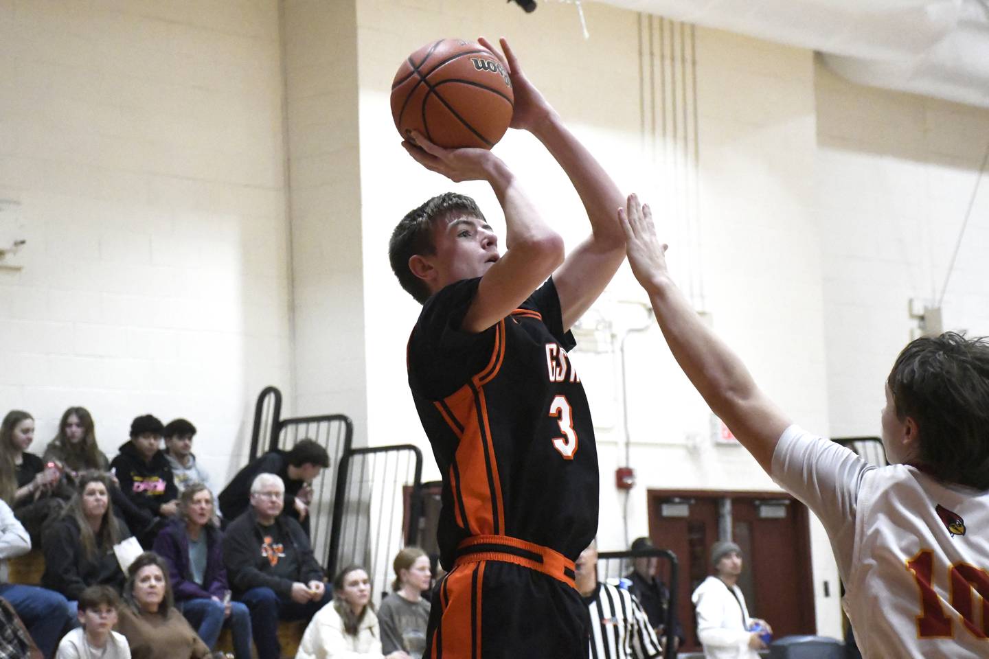 Gardner-South Wilmington's Cooper Biros elevates for a mid-range jump shot during St. Anne's 52-45 victory over Gardner-South Wilmington on Tuesday, January 13, 2026.