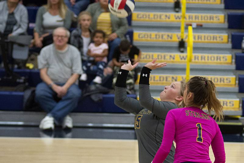 Sterling’s Emma Smith plays a shot against United Township Thursday, Oct. 6, 2022.