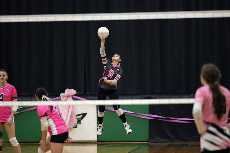 Rock Falls' Isela Valdivia serves the ball against North Boone Tuesday, Oct. 14, 2025. Valdivia reeled off 12 straight points to start the first set for the Rockets.