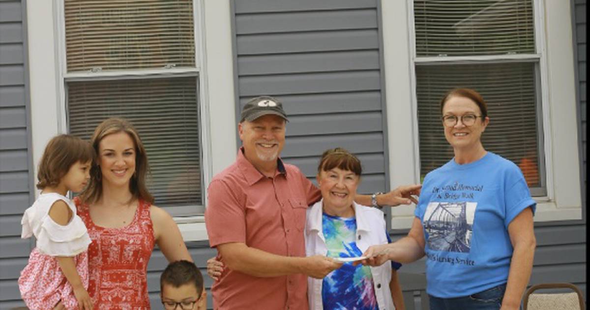 Dr. Sutton Memorial Bridge Walk raises 10,000 for Marseilles Nursing