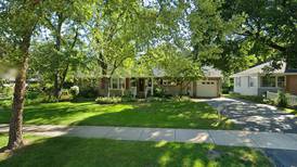 Single-family home sells for $630,000 in Downers Grove